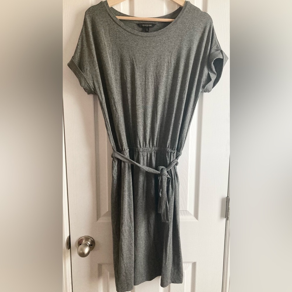 Banana Republic gray T shirt dress with tie size petite M